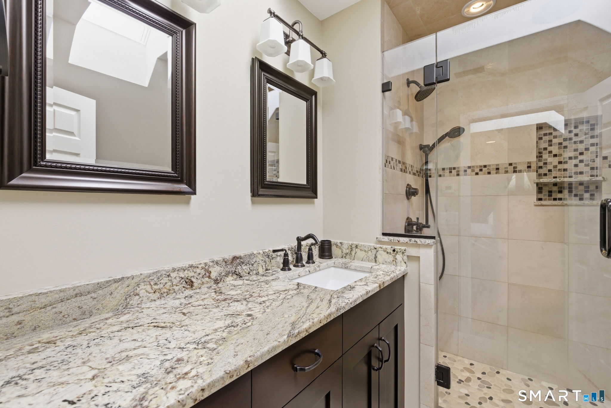 10 Ryans Way Burlington CT 06013
