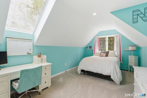 10 Ryans Way Burlington CT 06013