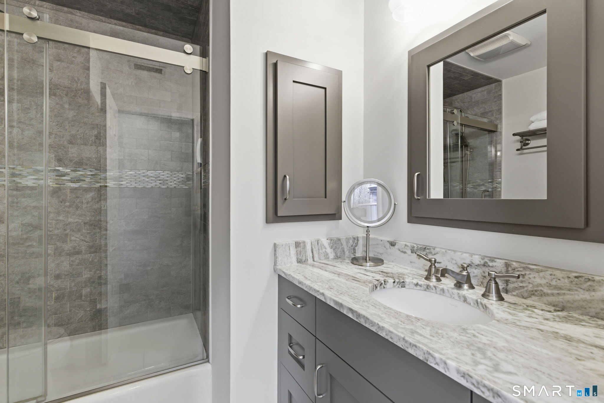 10 Ryans Way Burlington CT 06013