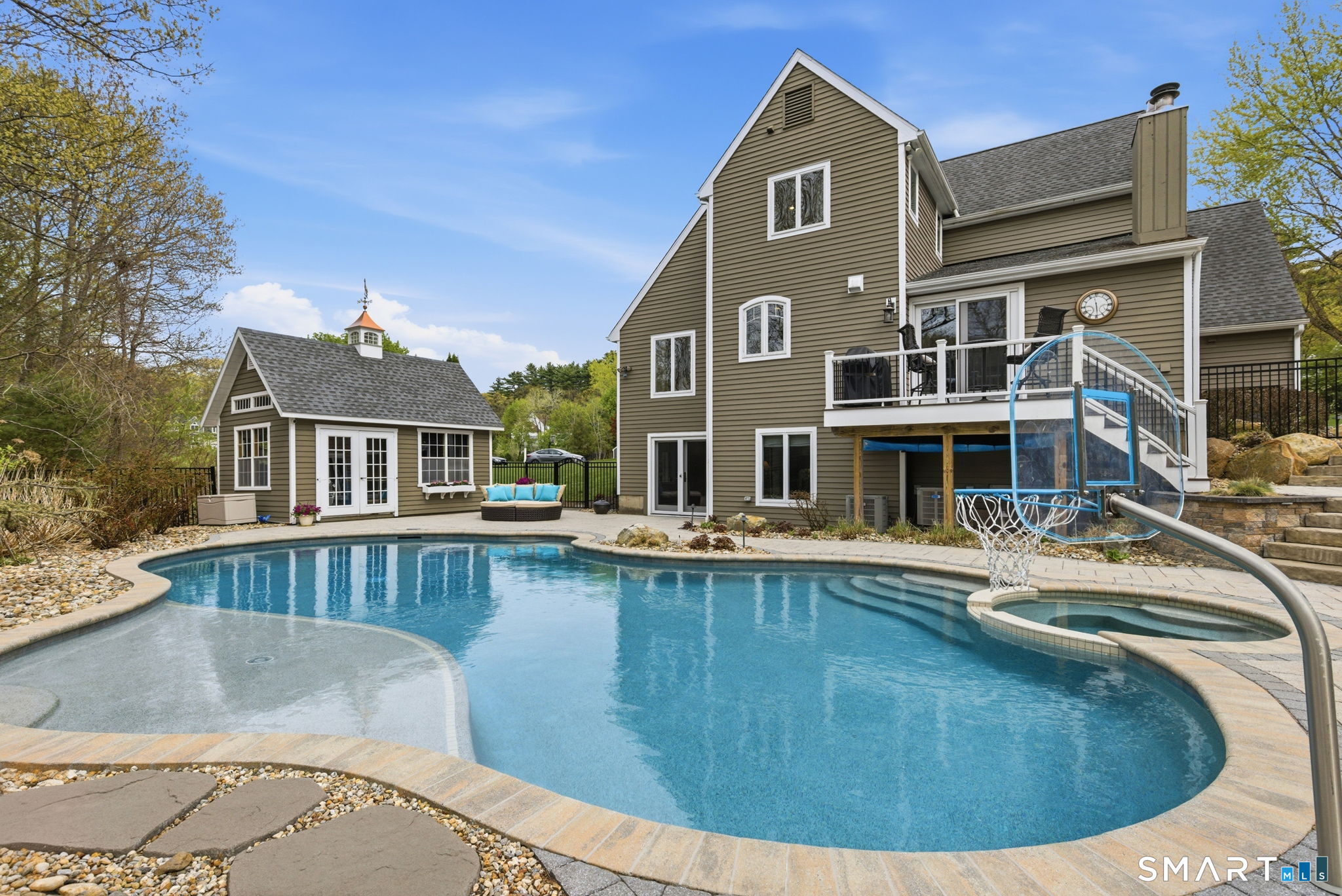 10 Ryans Way Burlington CT 06013