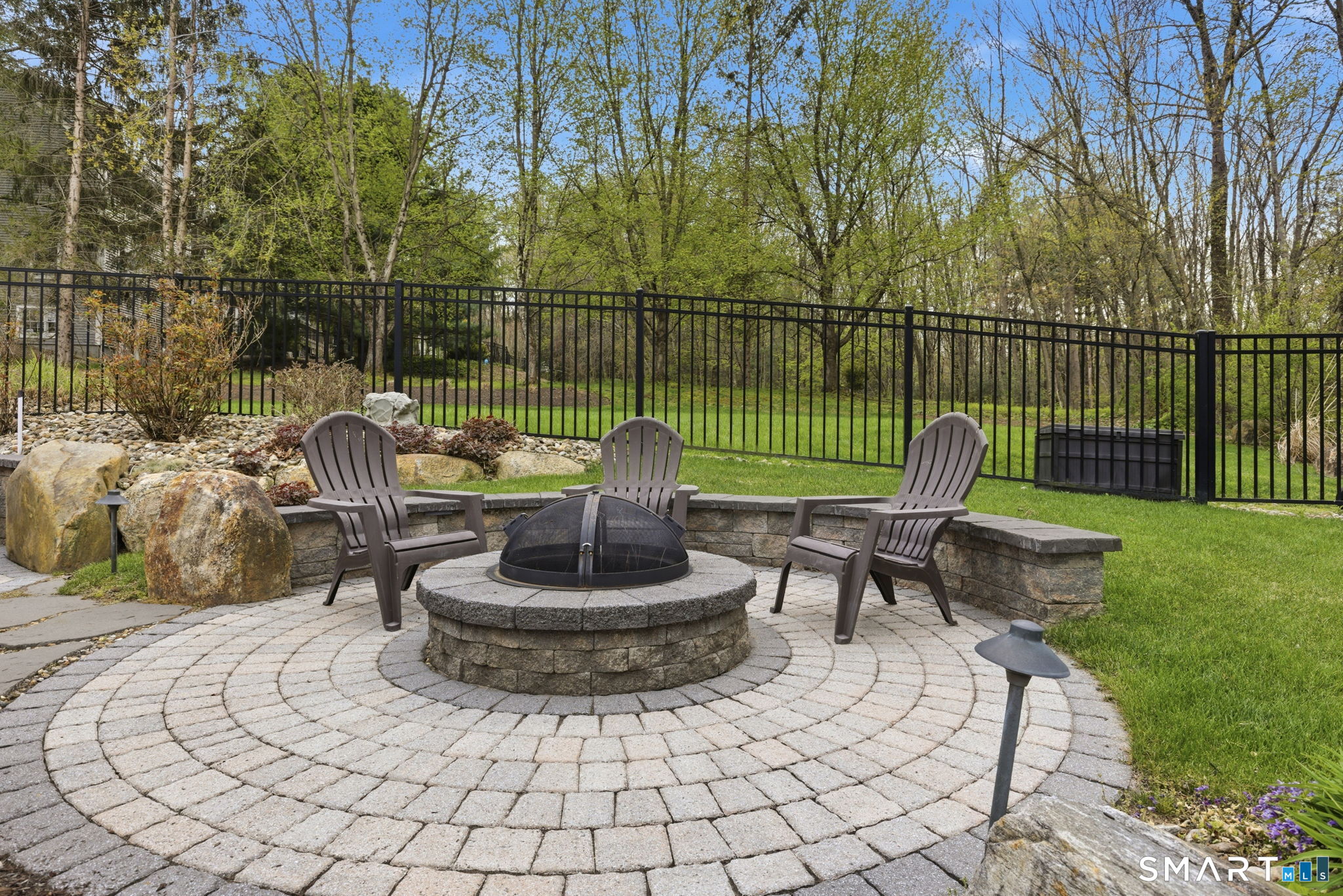 10 Ryans Way Burlington CT 06013