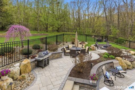 10 Ryans Way Burlington CT 06013