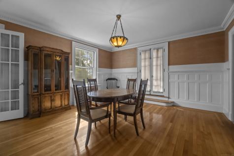 845 Ocean Avenue New London CT 06320