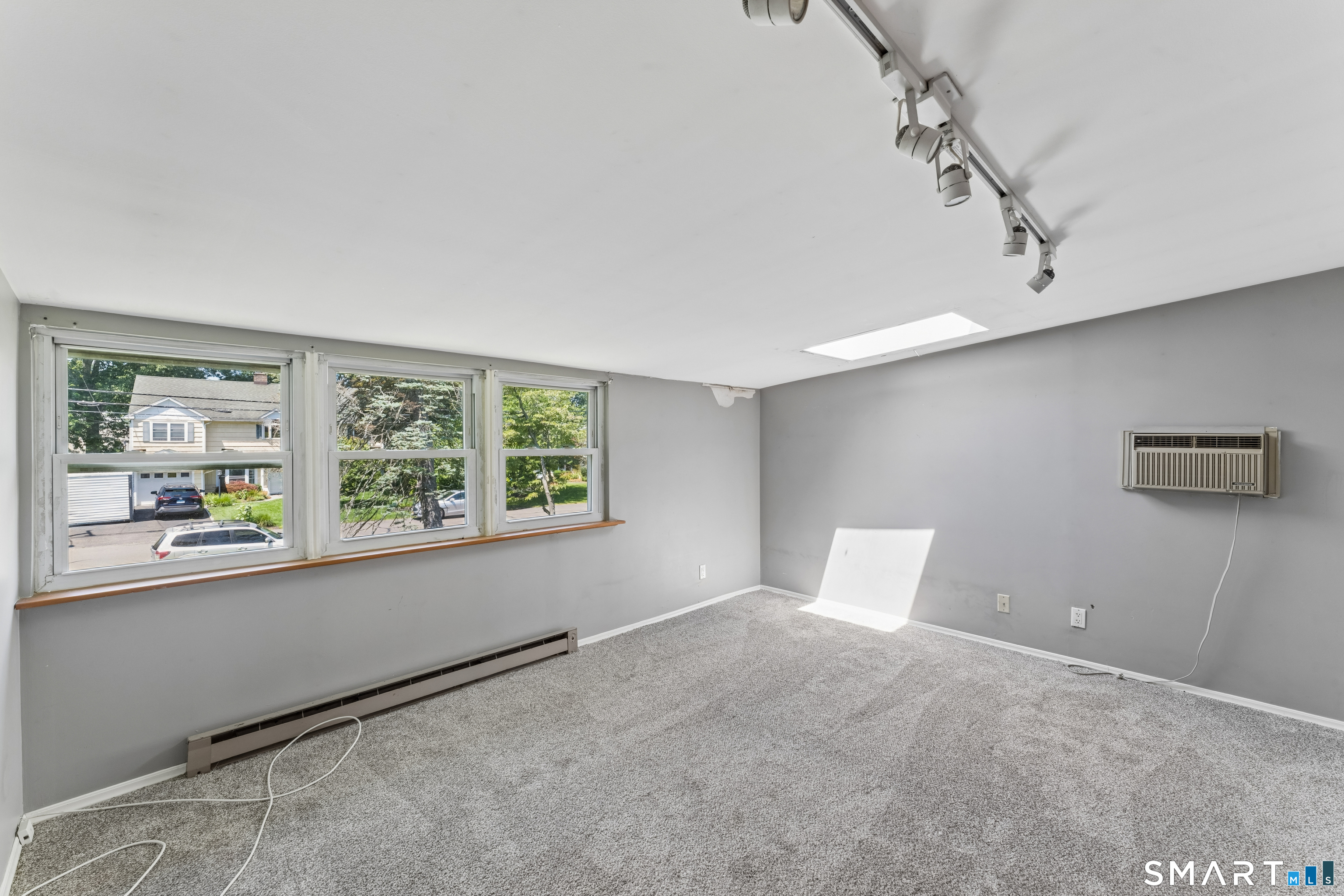 33 Assisi Way Norwalk CT 06854