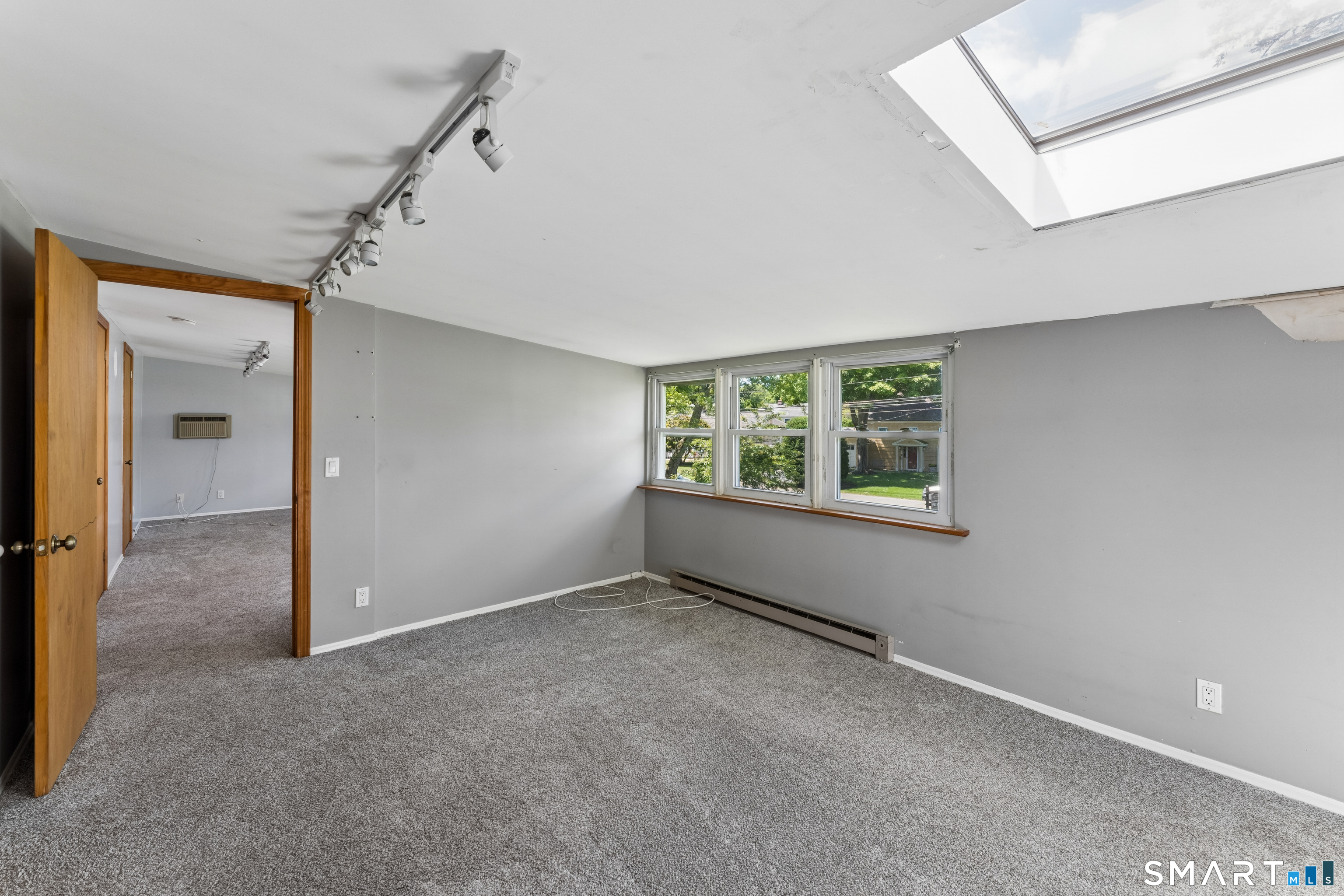 33 Assisi Way Norwalk CT 06854