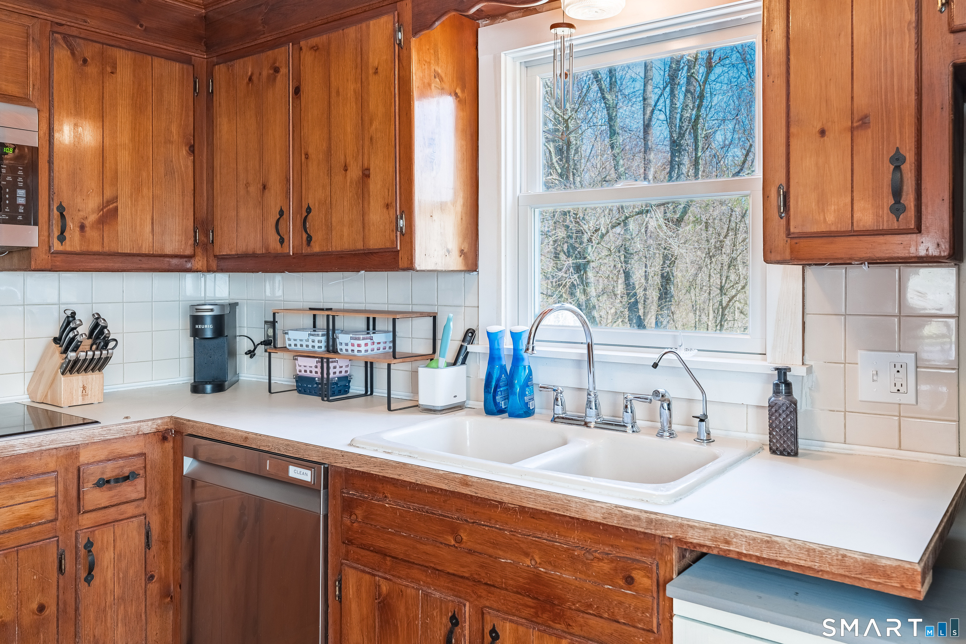 236 Avery Hill Road Ledyard CT 06339