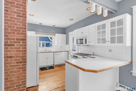 40 Elm Street Branford CT 06405