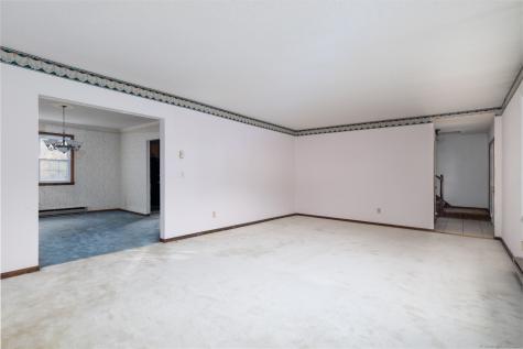 6 El Toro Drive Bristol CT 06010