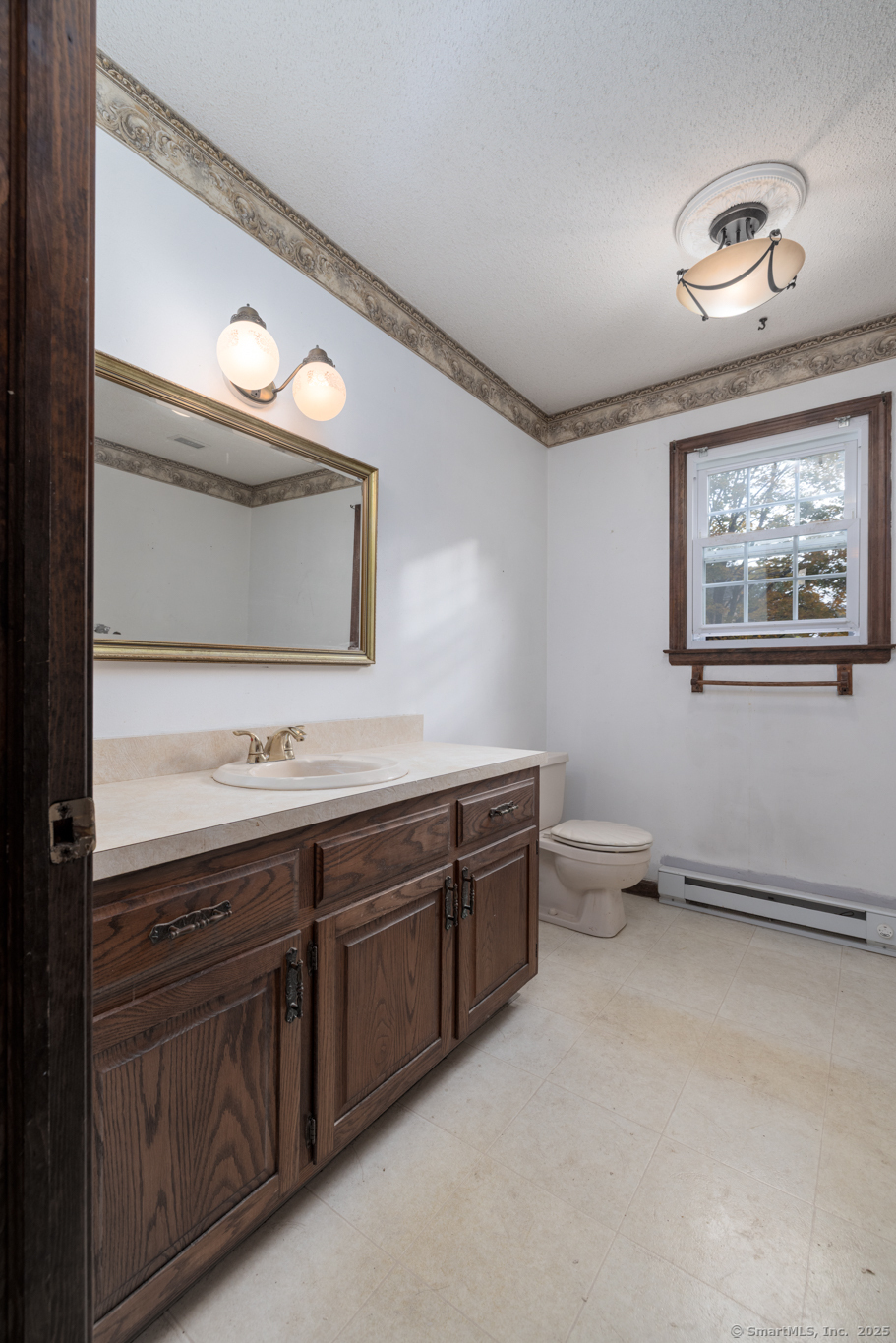 6 El Toro Drive Bristol CT 06010