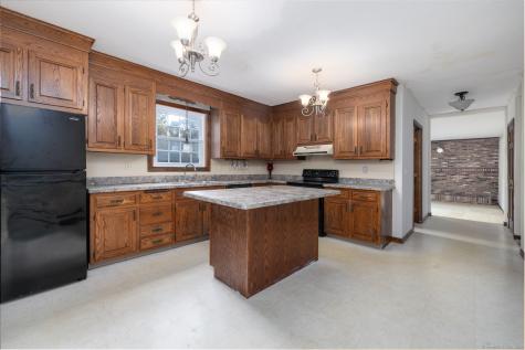 6 El Toro Drive Bristol CT 06010