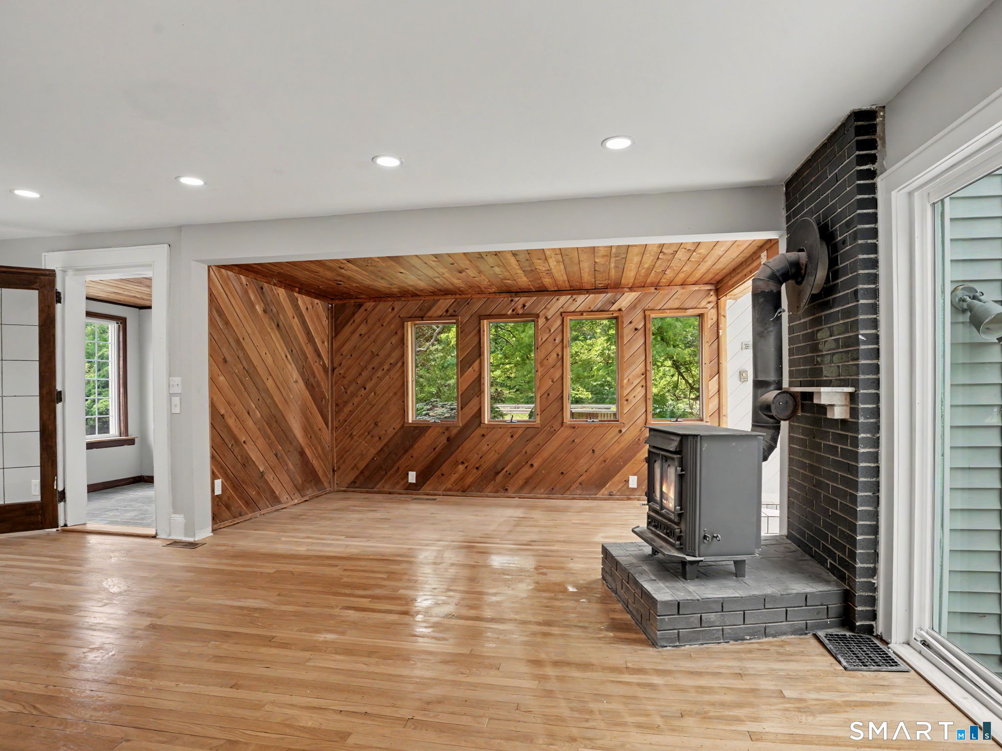 283 Derby Avenue Orange CT 06477