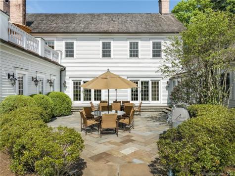 229 Umpawaug Road Redding CT 06896