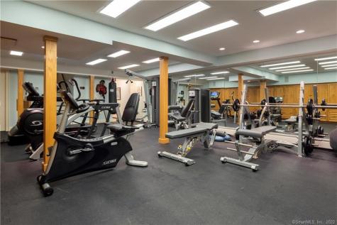 229 Umpawaug Road Redding CT 06896