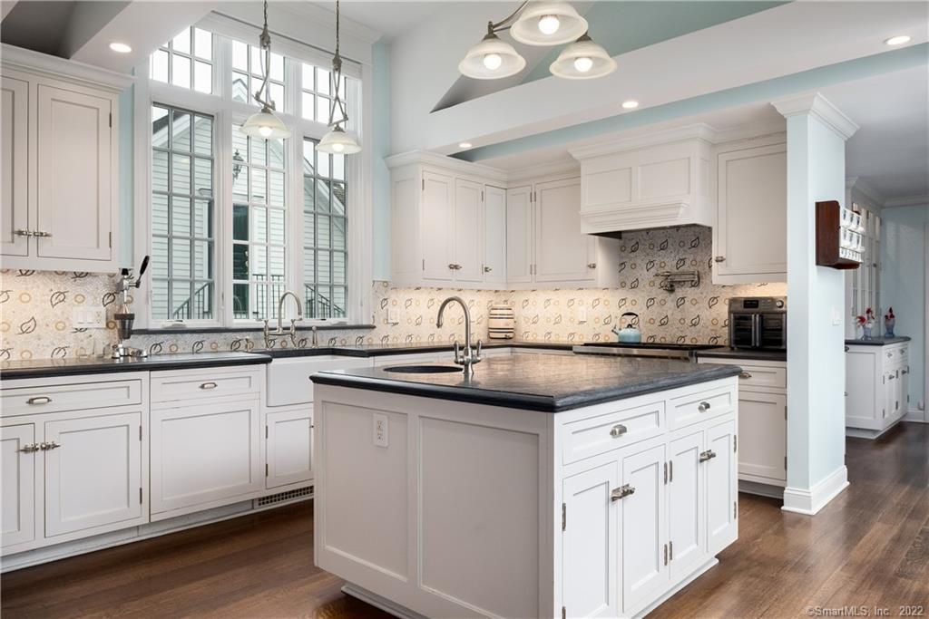 229 Umpawaug Road Redding CT 06896