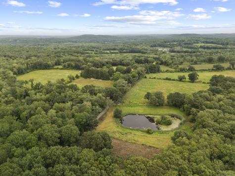 55A Anna Farm West Road North Stonington CT 06359