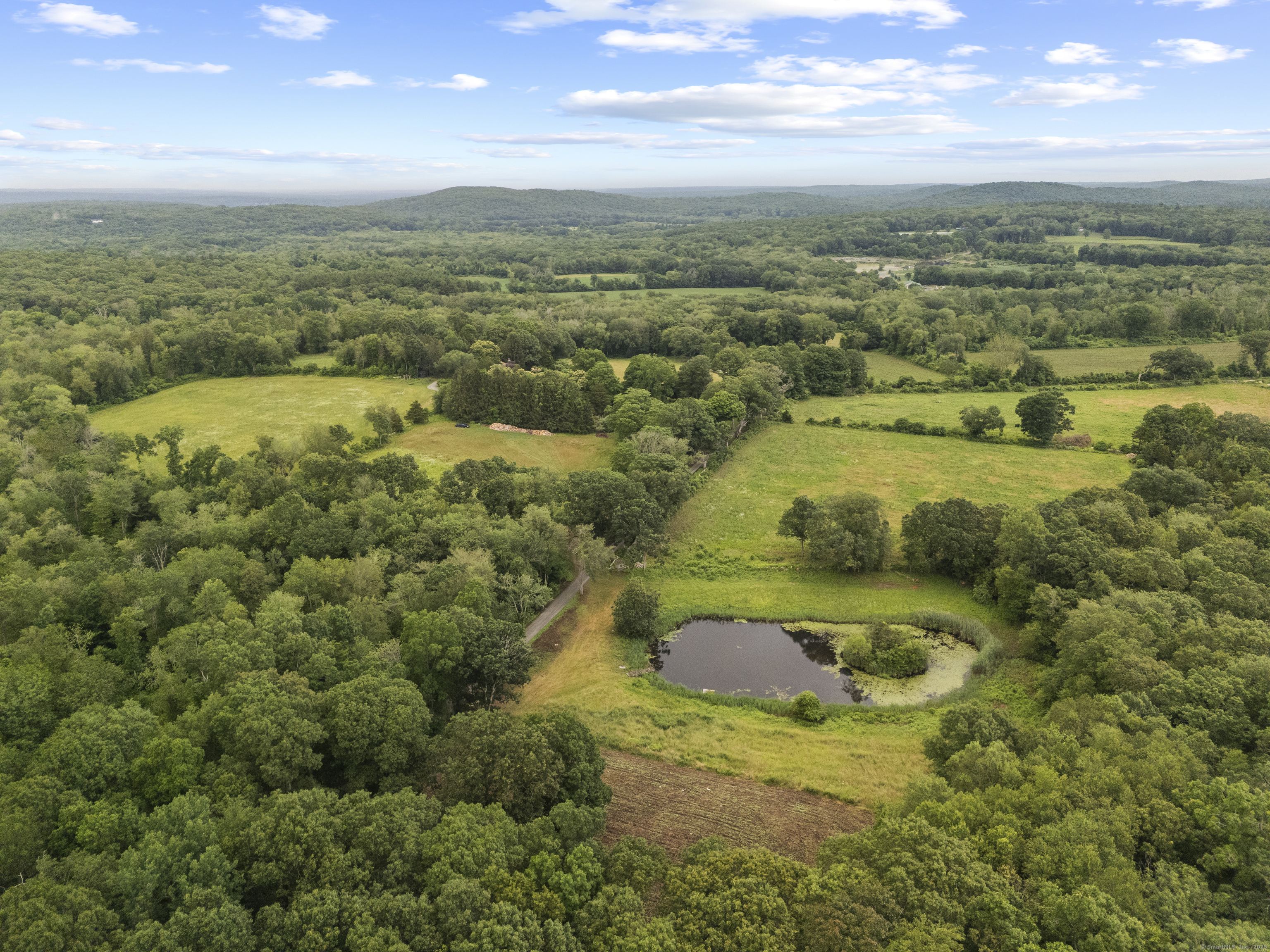 55A Anna Farm West Road North Stonington CT 06359