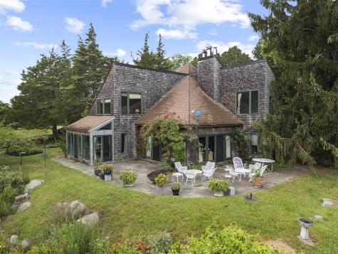 55A Anna Farm West Road North Stonington CT 06359