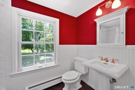 39 Boggs Hill Road Newtown CT 06470