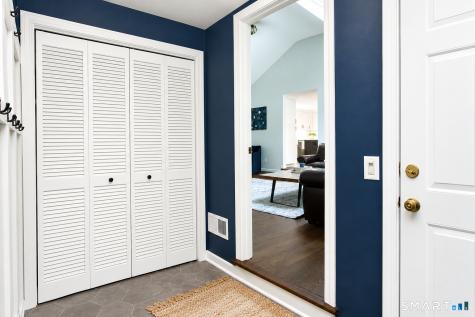 45 Wyngate Simsbury CT 06070
