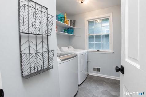 45 Wyngate Simsbury CT 06070