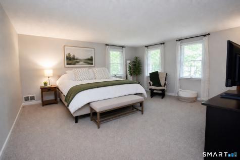 45 Wyngate Simsbury CT 06070
