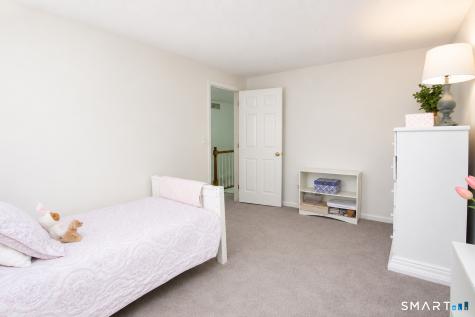 45 Wyngate Simsbury CT 06070