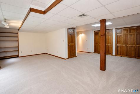 45 Wyngate Simsbury CT 06070