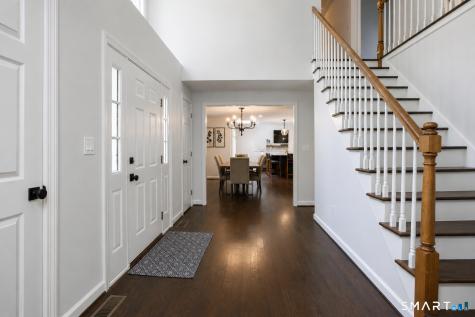 45 Wyngate Simsbury CT 06070