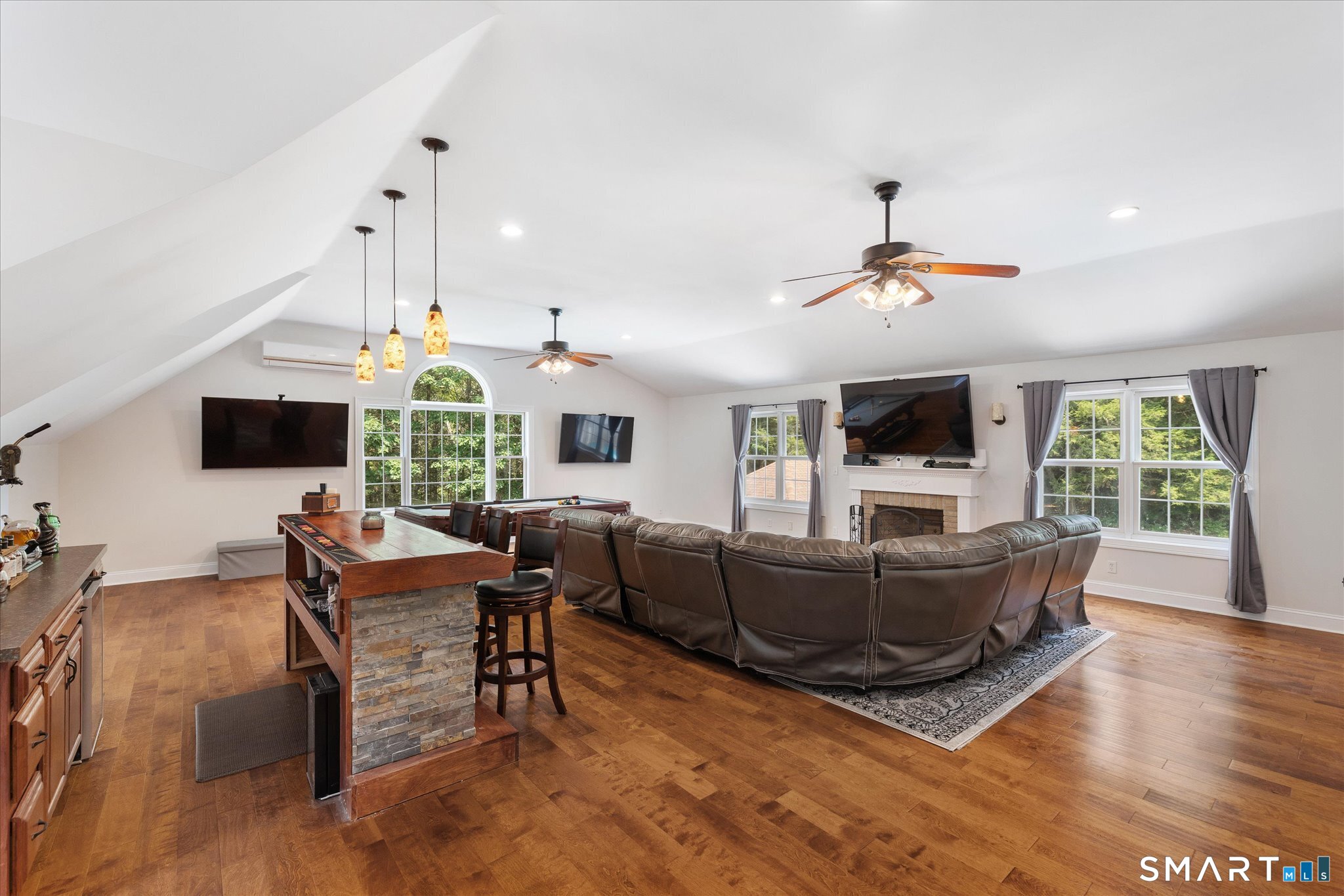 56 River Road Killingly CT 06241