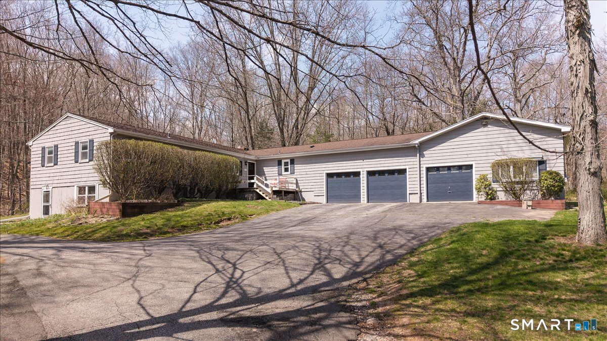 370 Quaker Farms Road Southbury CT 06488