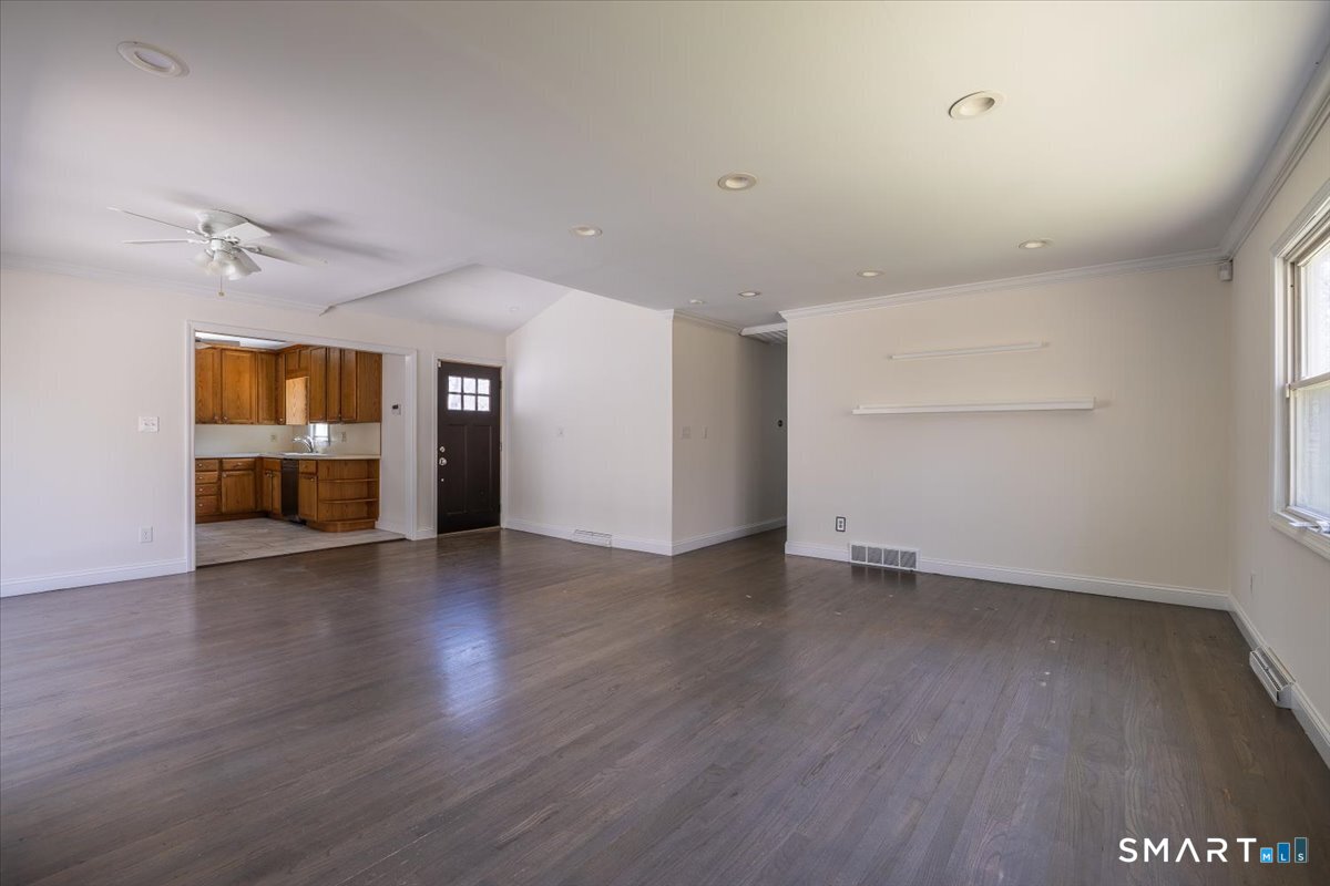 370 Quaker Farms Road Southbury CT 06488