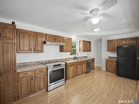 29 Bungay Terrace Seymour CT 06483