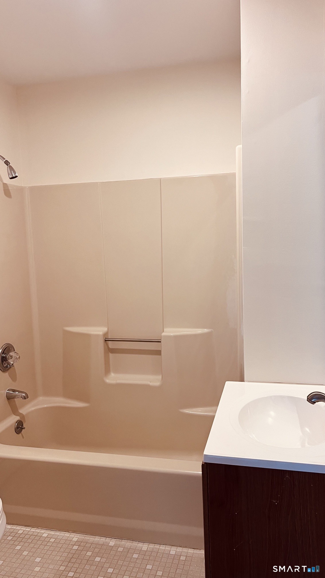 311 Alba Avenue Bridgeport CT 06606