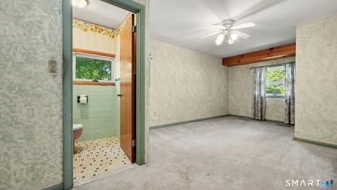 144 Maple Street Seymour CT 06483