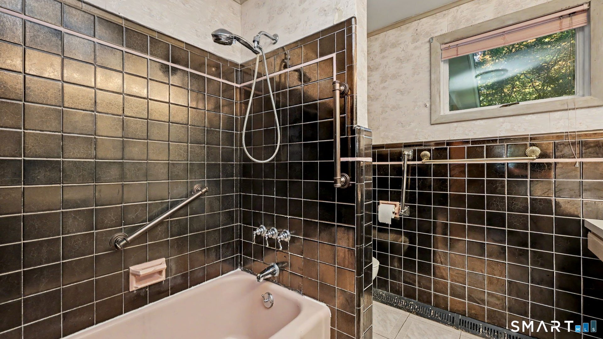 144 Maple Street Seymour CT 06483