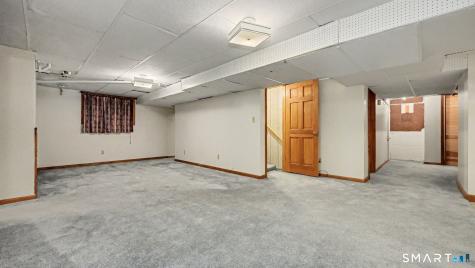 144 Maple Street Seymour CT 06483