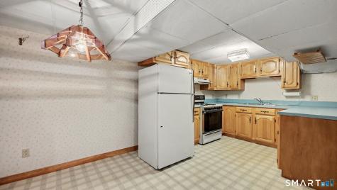 144 Maple Street Seymour CT 06483