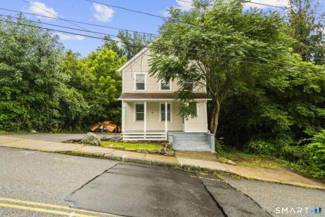 56 Evergreen Avenue New London CT 06320