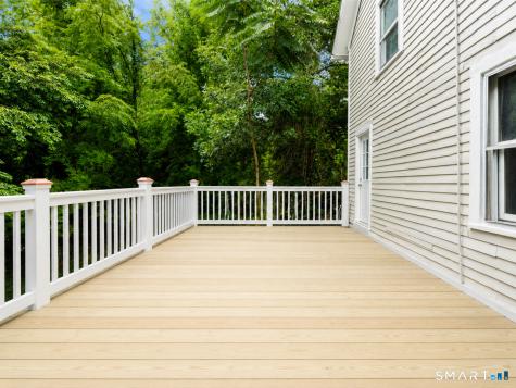 56 Evergreen Avenue New London CT 06320