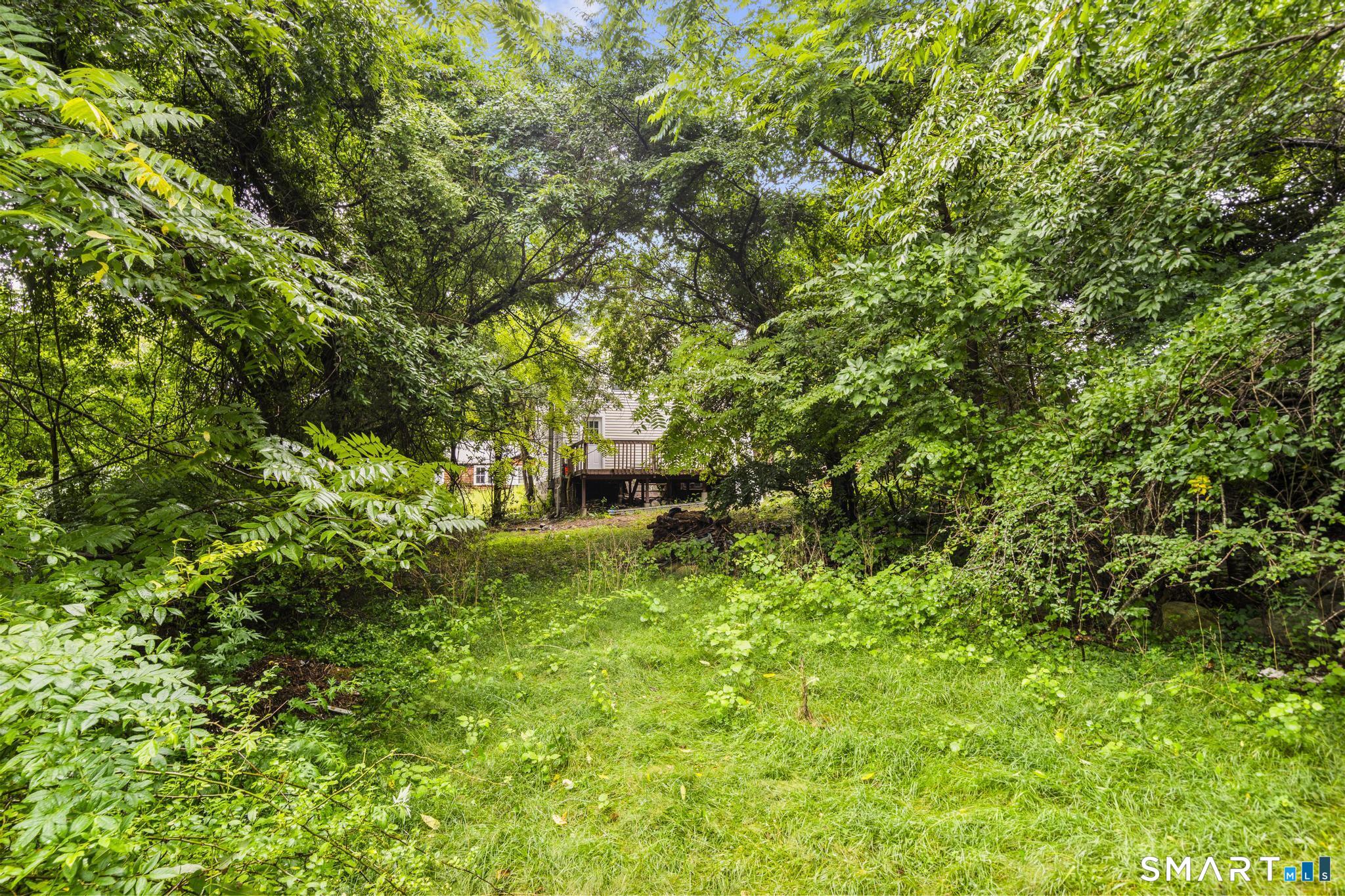 56 Evergreen Avenue New London CT 06320