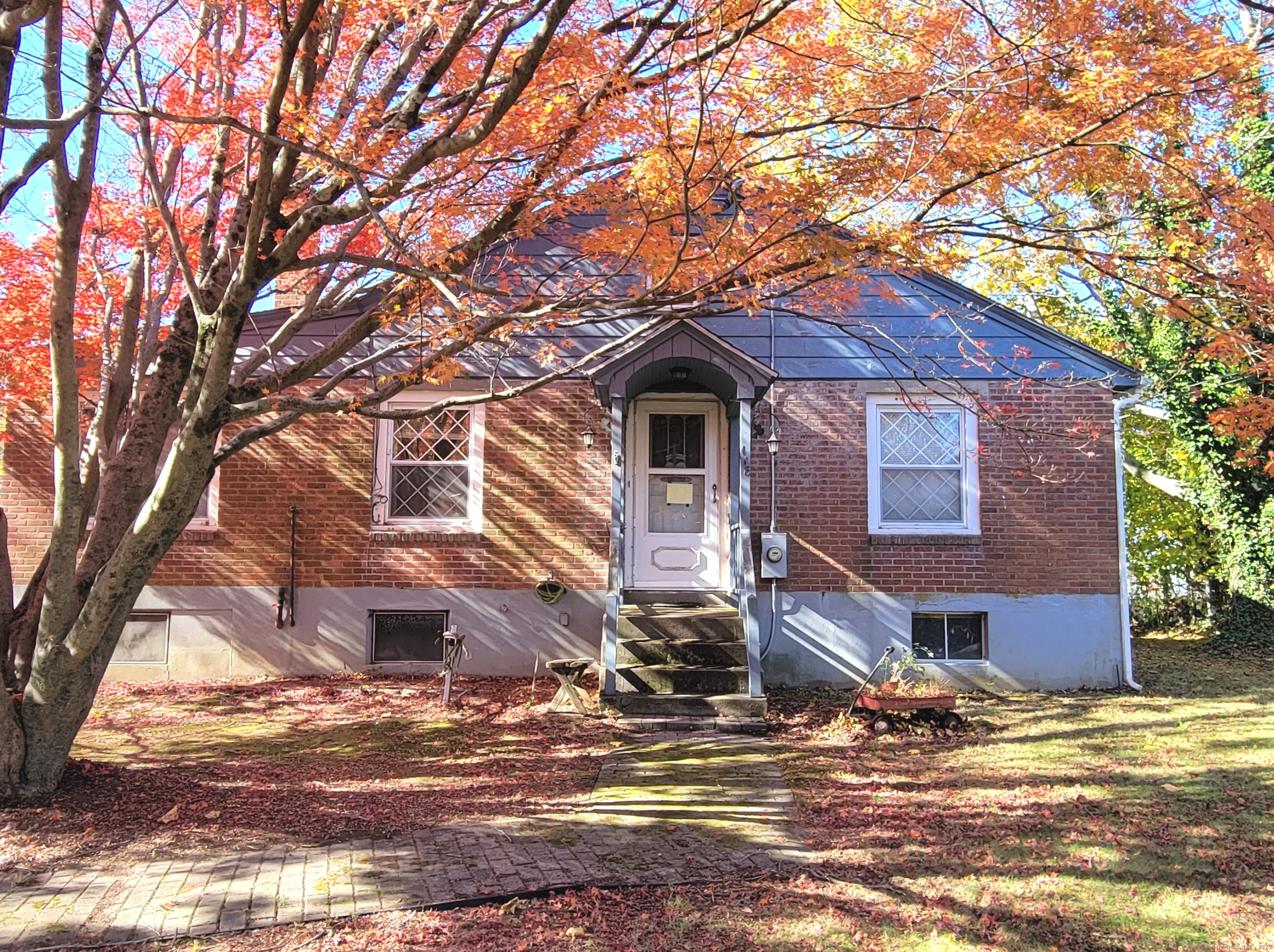 118 Bloomingdale Road Waterford CT 06375