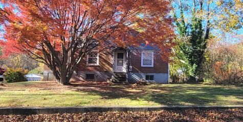 118 Bloomingdale Road Waterford CT 06375