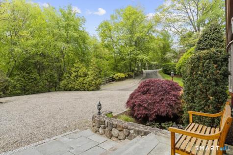 5633 Park Avenue Fairfield CT 06825