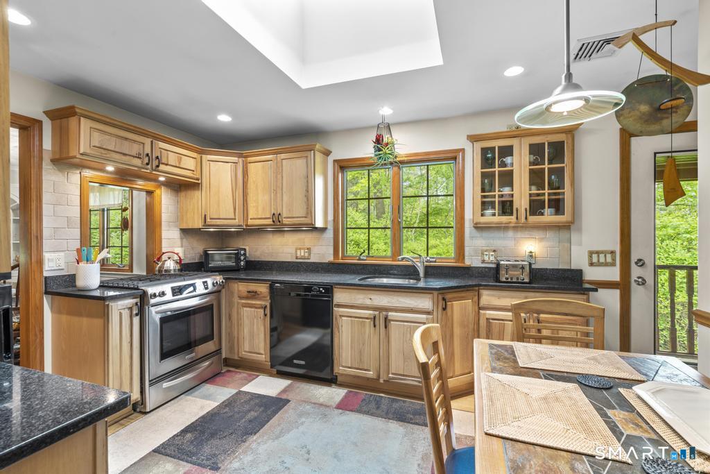 5633 Park Avenue Fairfield CT 06825