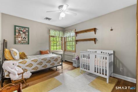 5633 Park Avenue Fairfield CT 06825