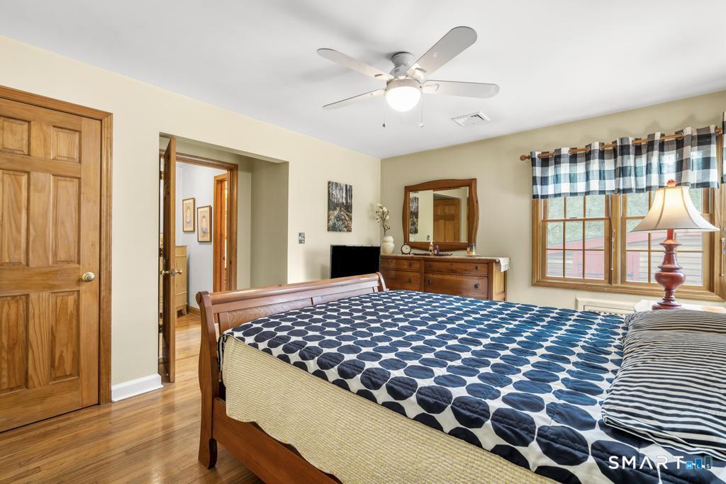 5633 Park Avenue Fairfield CT 06825