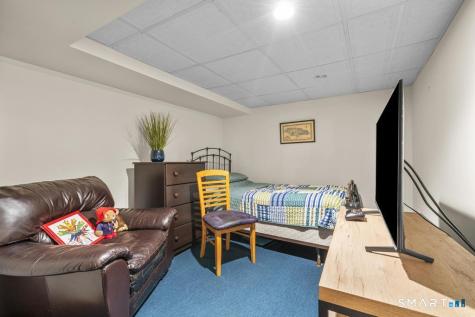 5633 Park Avenue Fairfield CT 06825