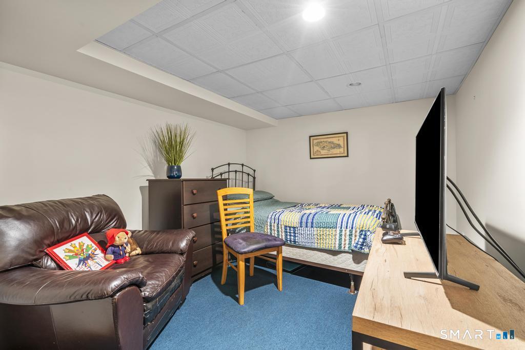 5633 Park Avenue Fairfield CT 06825