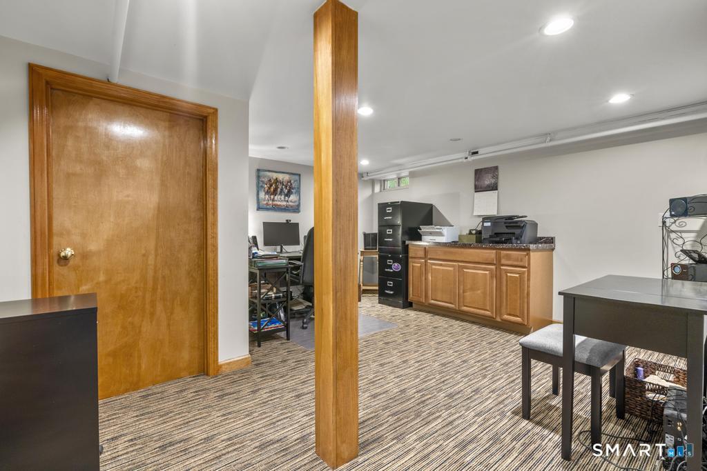 5633 Park Avenue Fairfield CT 06825