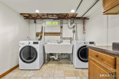 5633 Park Avenue Fairfield CT 06825